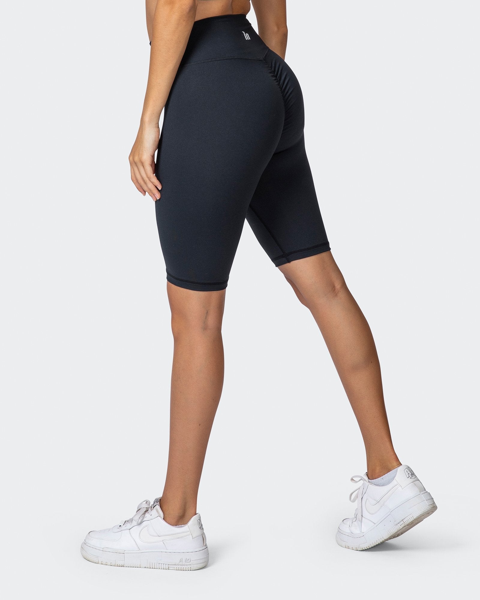 set referee length high waist scrunch