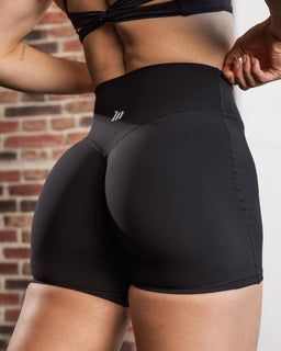 Aura Peachy Invisible Scrunch Midway Shorts Black - Muscle Nation women's gym shorts, view 8