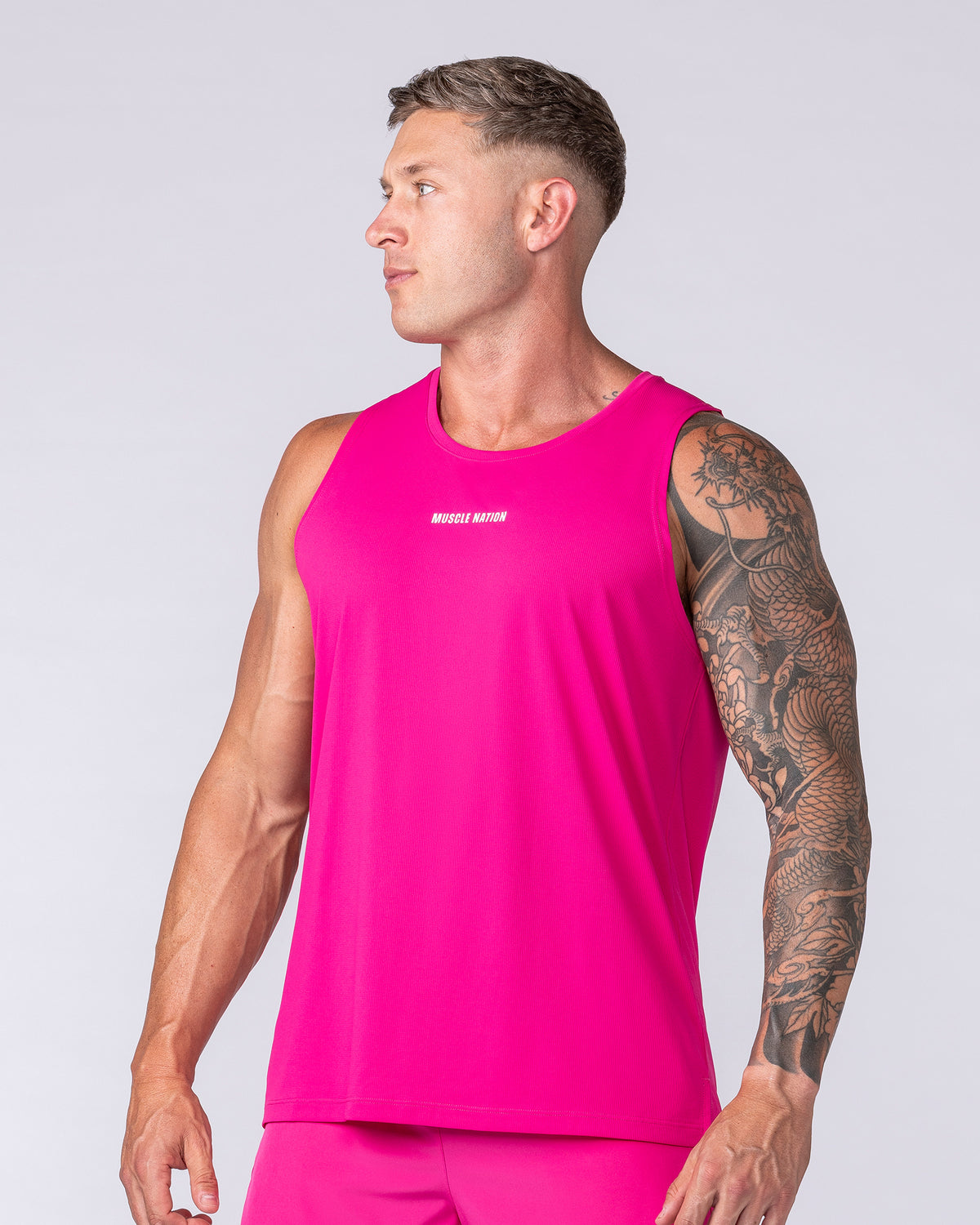Aero Active Tank – Raspberry – detail