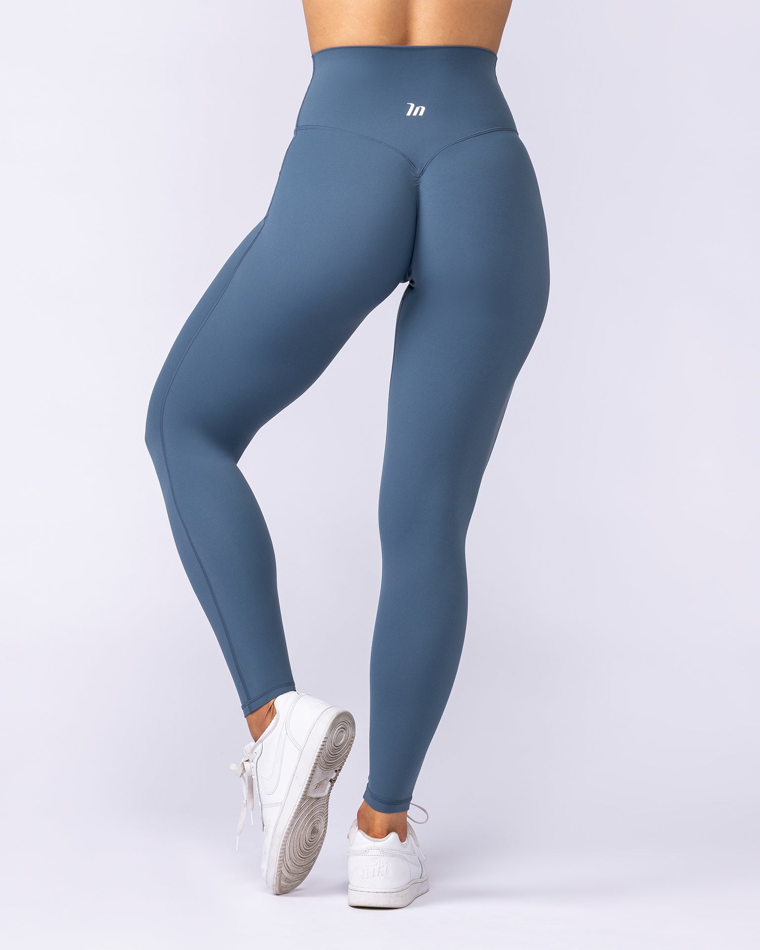 Aura Peachy High Invisible Scrunch Ankle Leggings - Sapphire