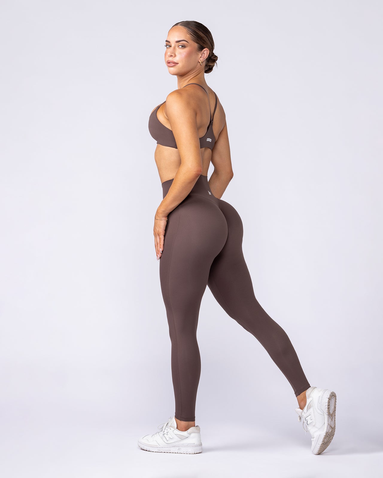 Aura Peachy Invisible Scrunch Ankle Leggings - Cola