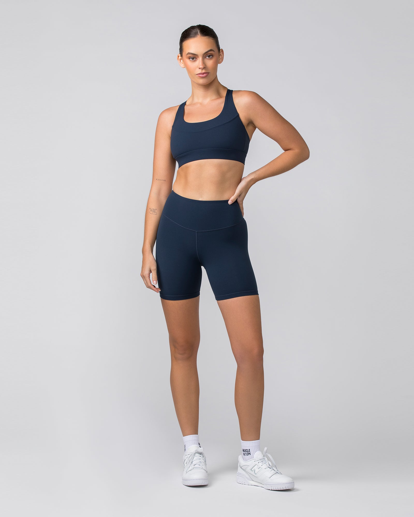 Contour Aura Bike Shorts - Navy-Shorts-XXS-042405NAVY-XXS-MNAPPRL30055-6-Muscle Nation