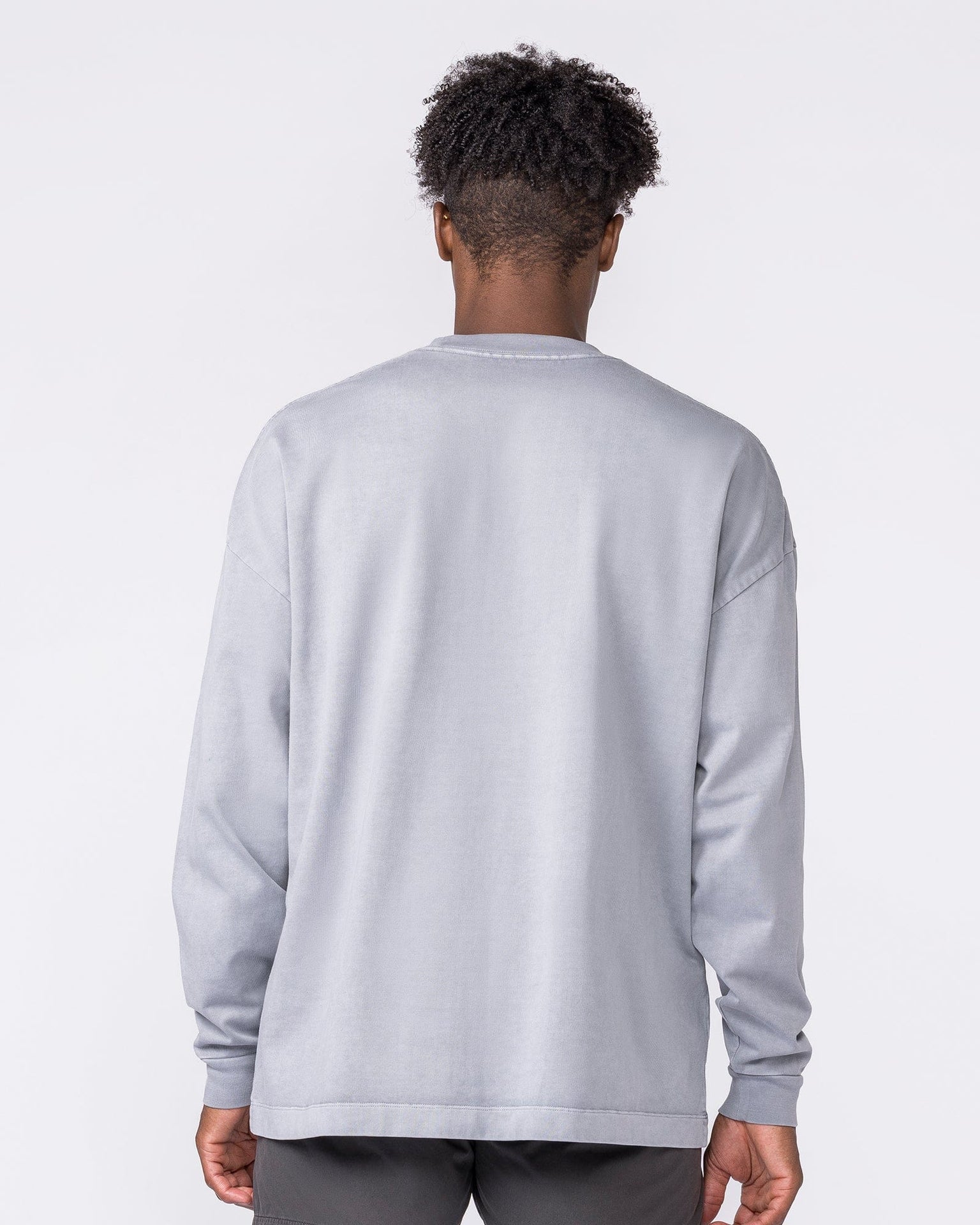 Essential Oversized Long Sleeve Vintage Tee in Washed Cement - Muscle Nation men's long sleeve tee, view 4