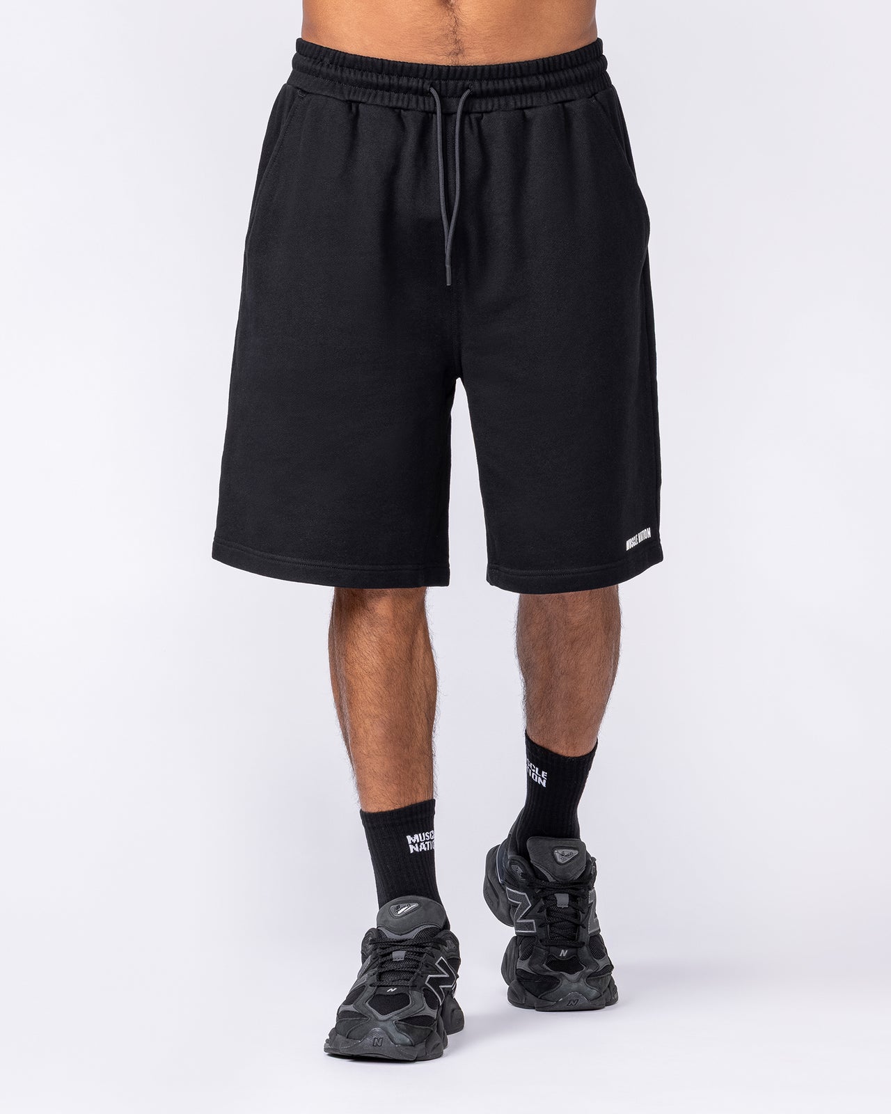 Essential Wide Sweat 9" Shorts - Black