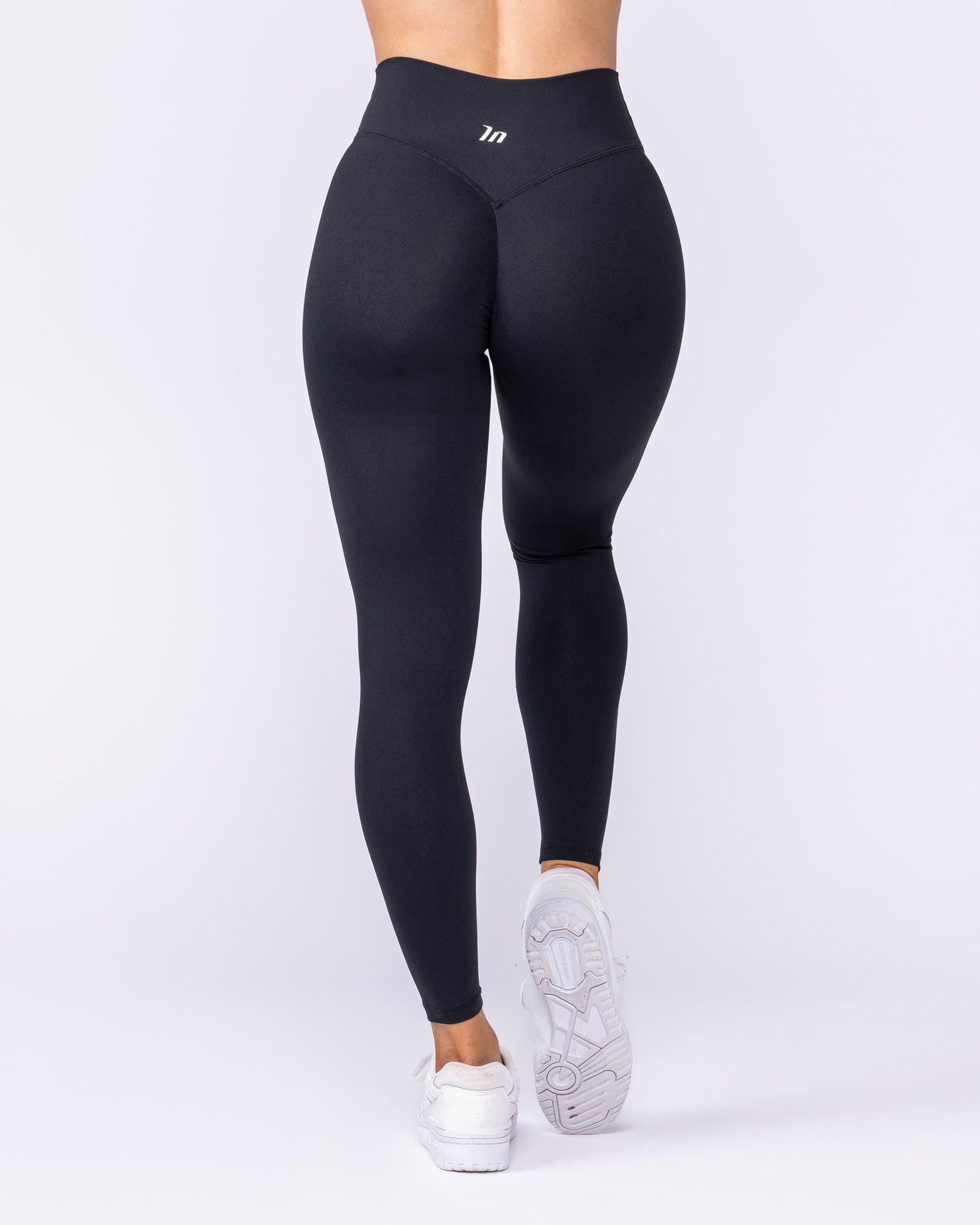 Evolve Signature Ankle Length Leggings - Black-Leggings-XXS-112528BLK-XXS-MNAPPRL44752-6-Muscle Nation
