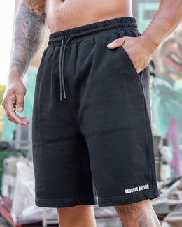 Essential Wide Sweat 9