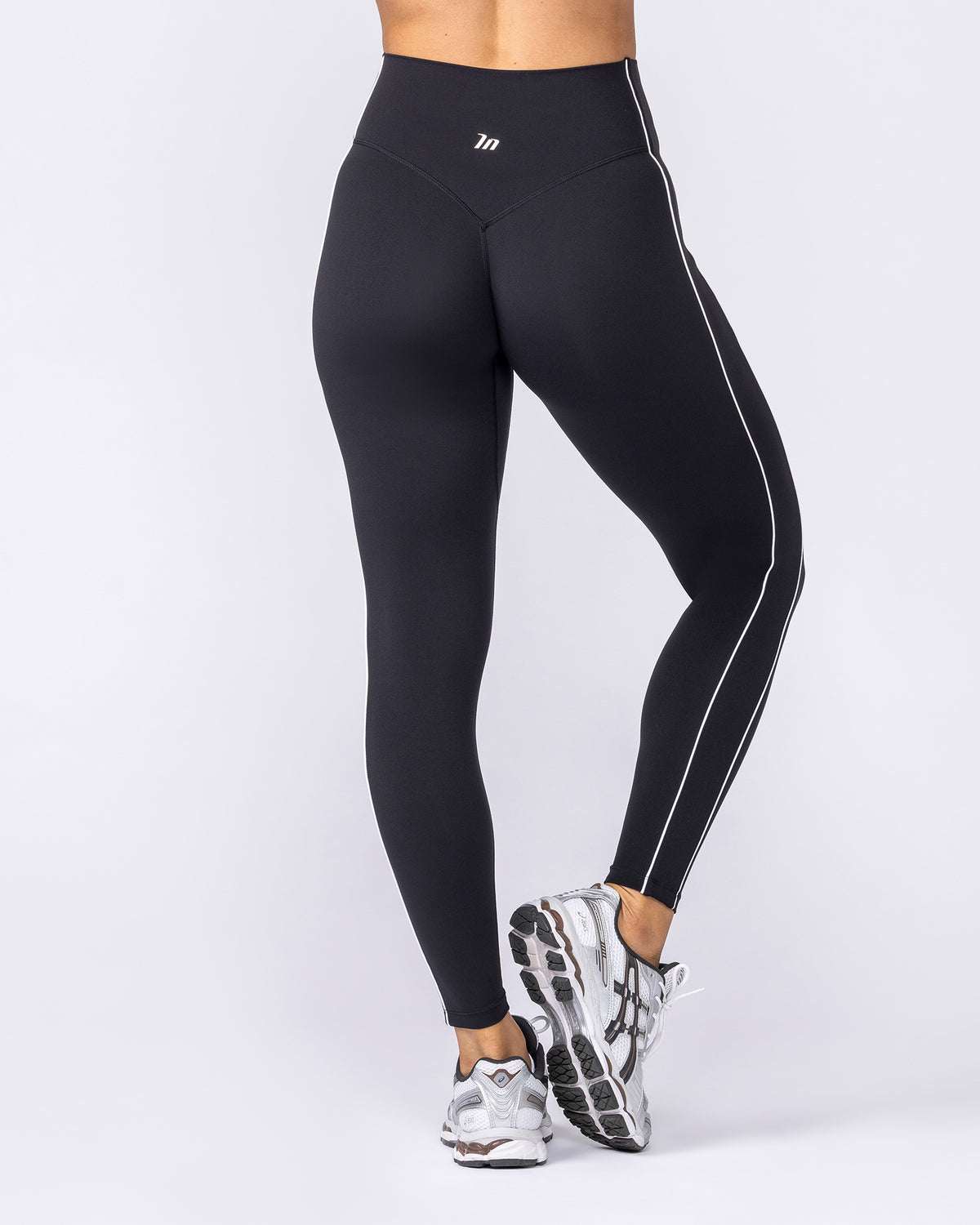 Haze High Rise Ankle Length Leggings - Black