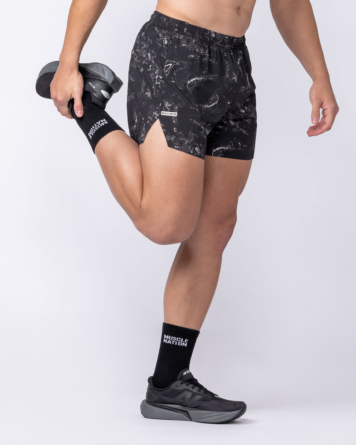 Interval 5” Run Shorts - Black Terrain