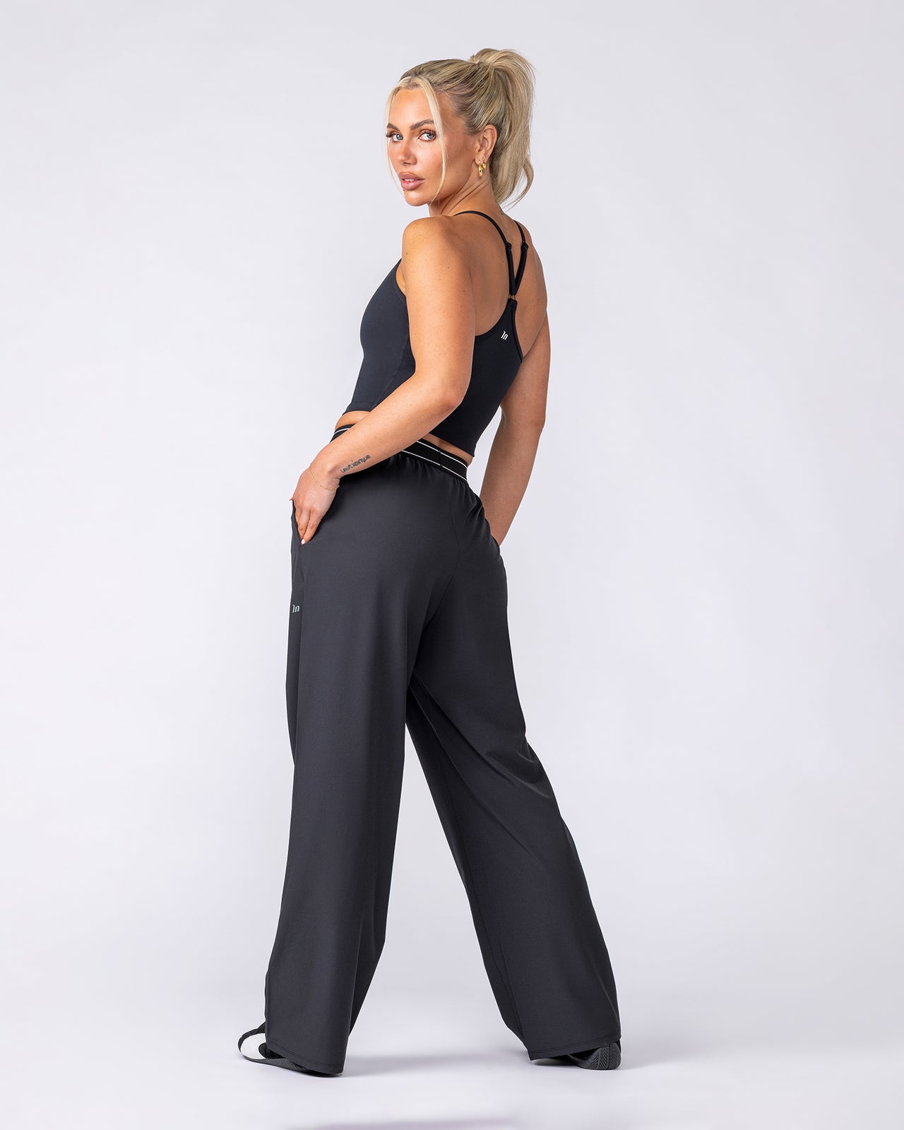 Off Duty Active Pants - Black
