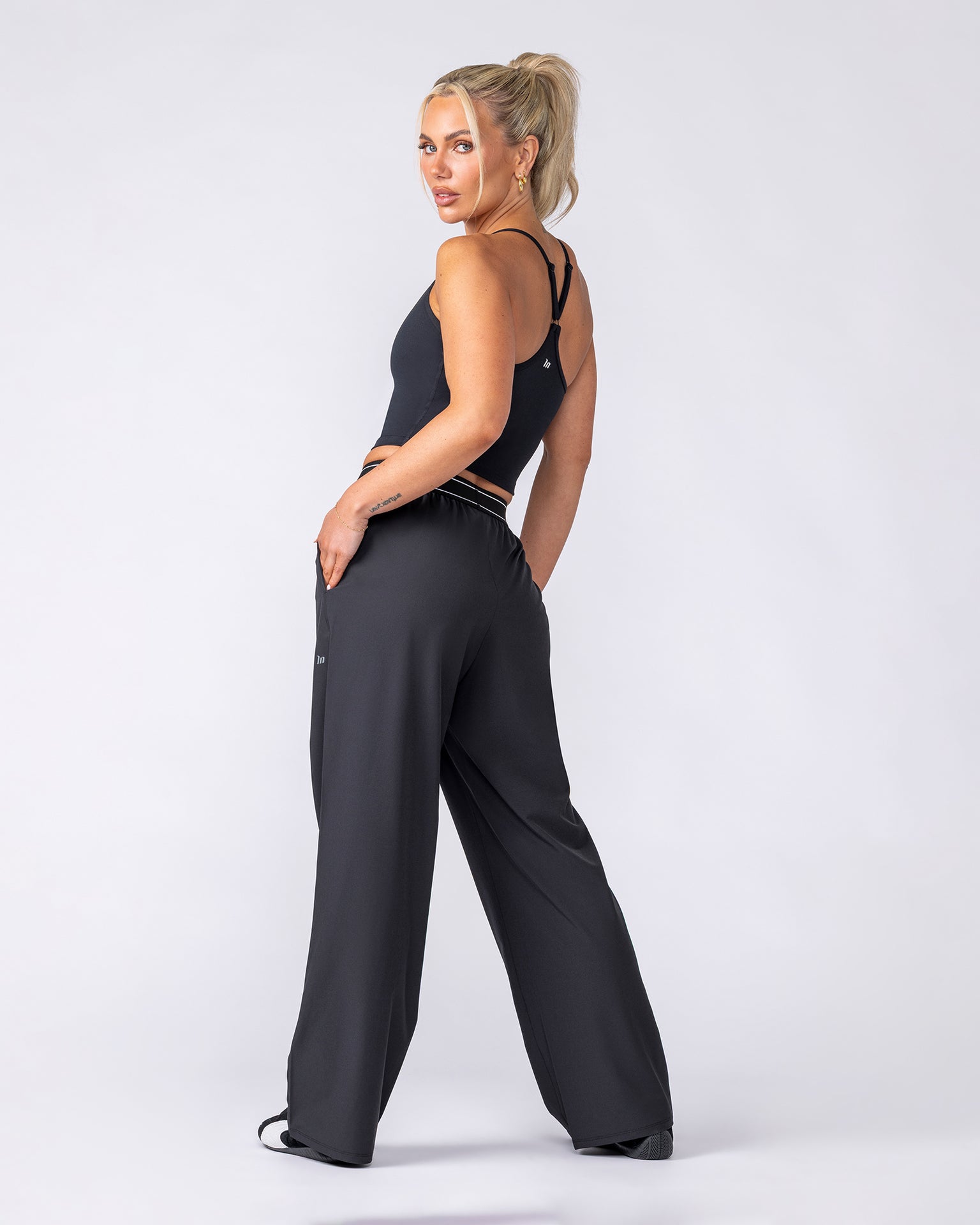 Off Duty Active Pants - Black