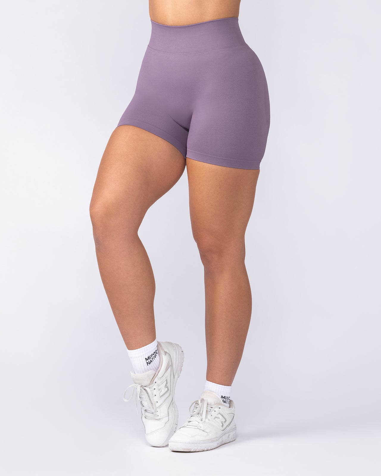 Sculpt Seamless Midway Shorts - Dark Thistle