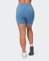 Scroll to image 