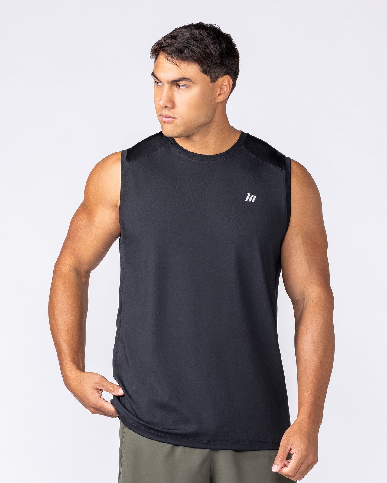 Ventilation Tank - Black