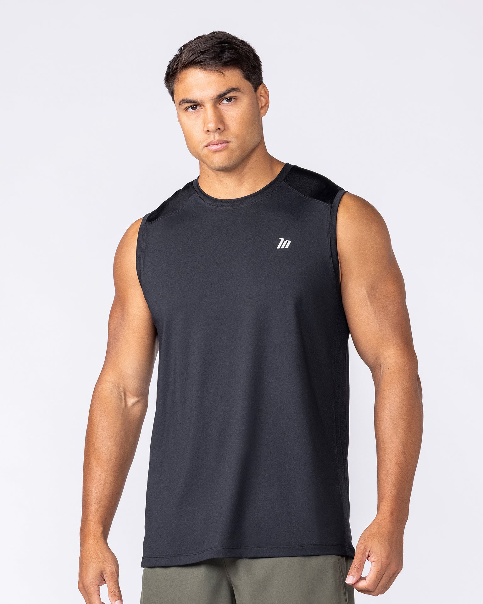 Ventilation Tank - Black