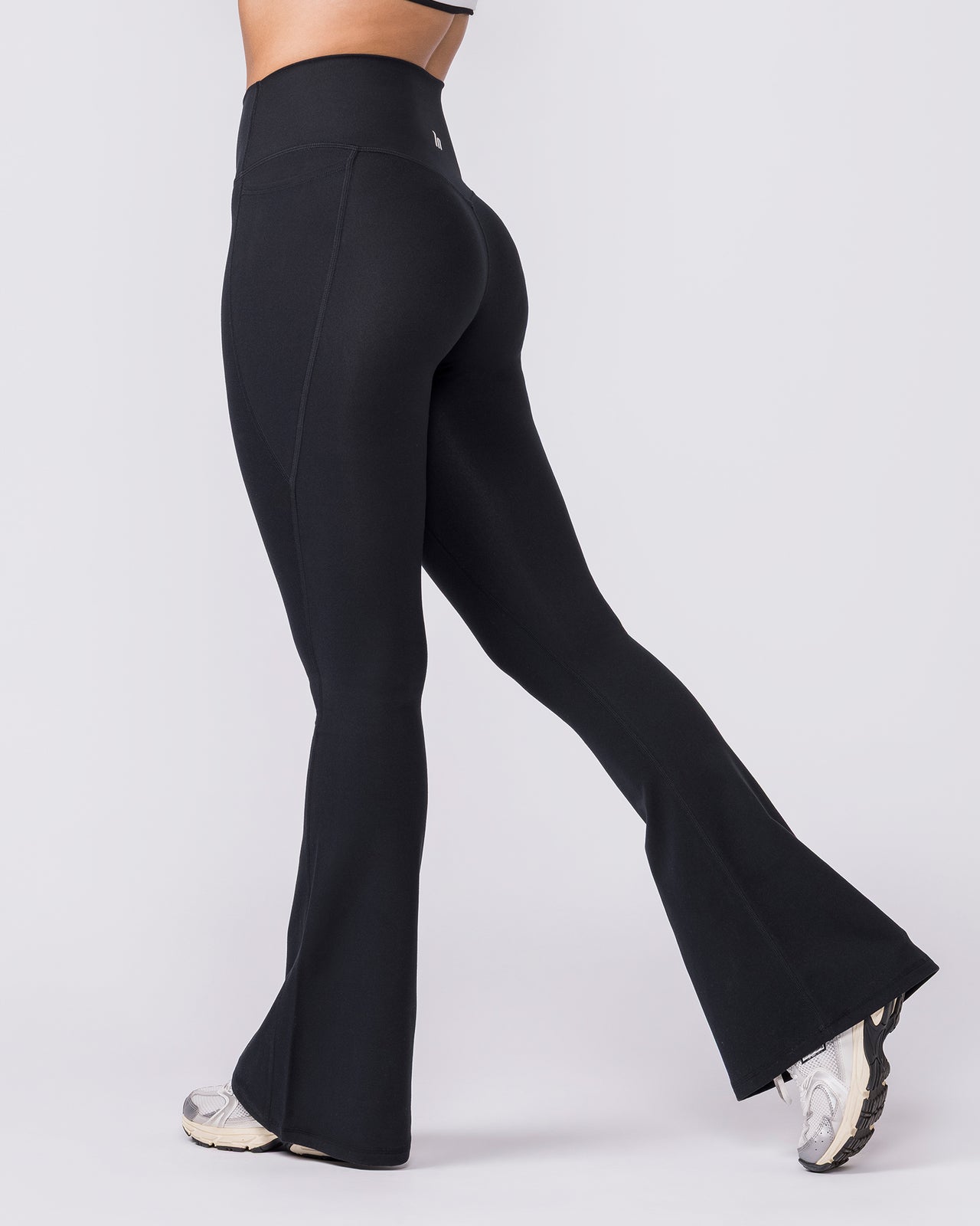 Zero Rise Everyday Pocket Flare Leggings - Black-Leggings-XXS-042610BLK-XXS-MNAPPRL50135-3-Muscle Nation