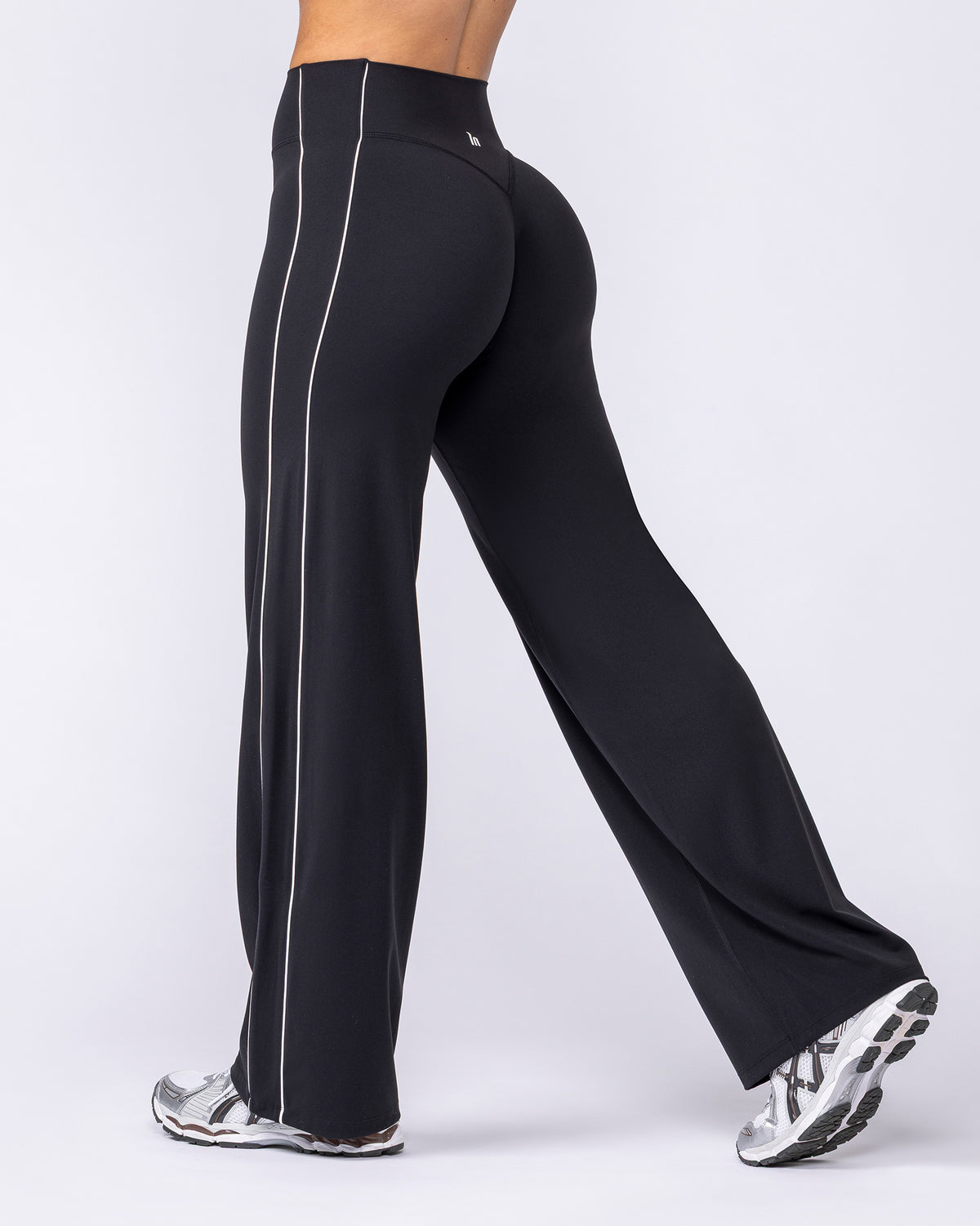 Haze Straight Leg Leggings Regular - Black