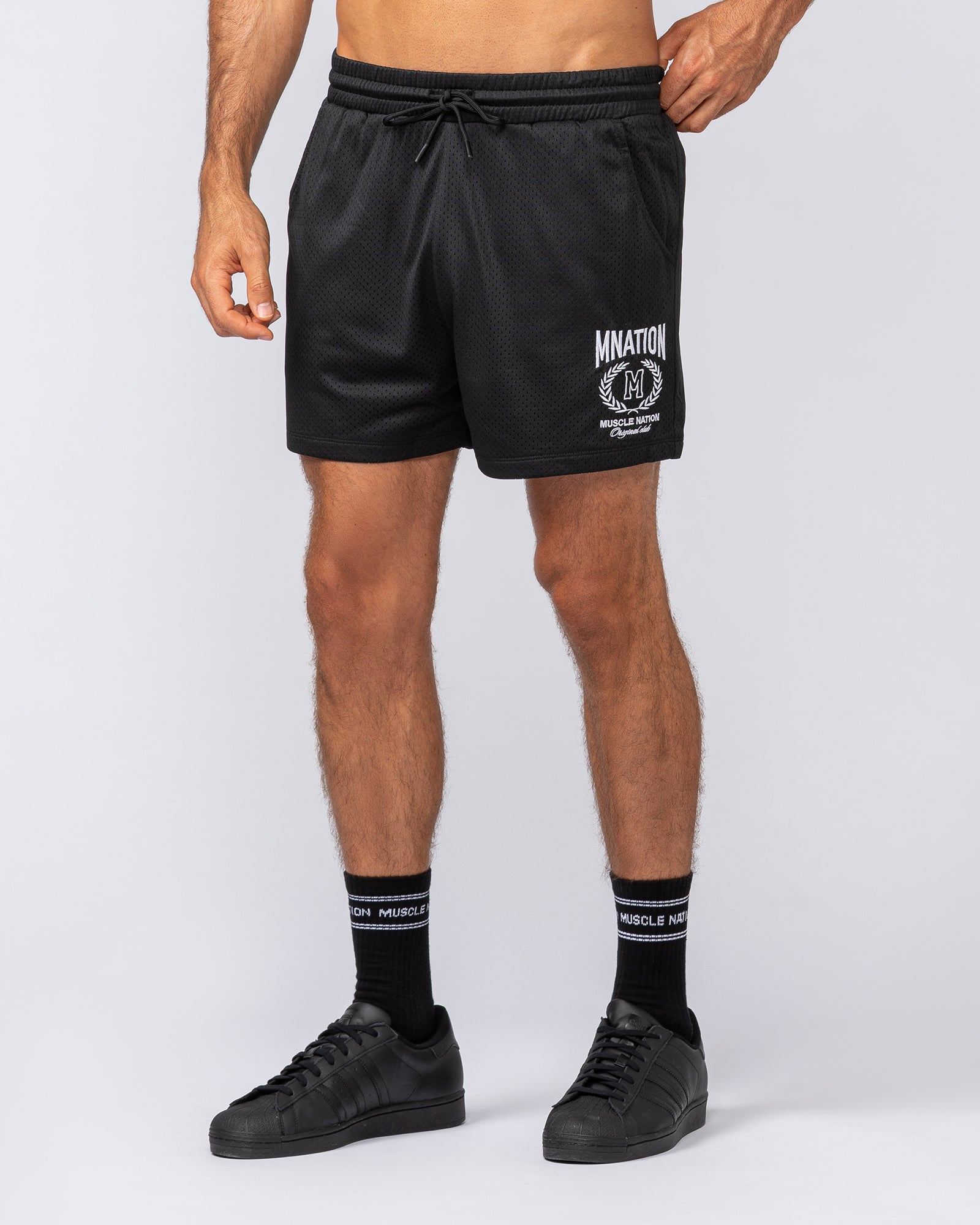 Heritage Crest Lay Up 3.5" Shorts Black - Muscle Nation men's gym shorts