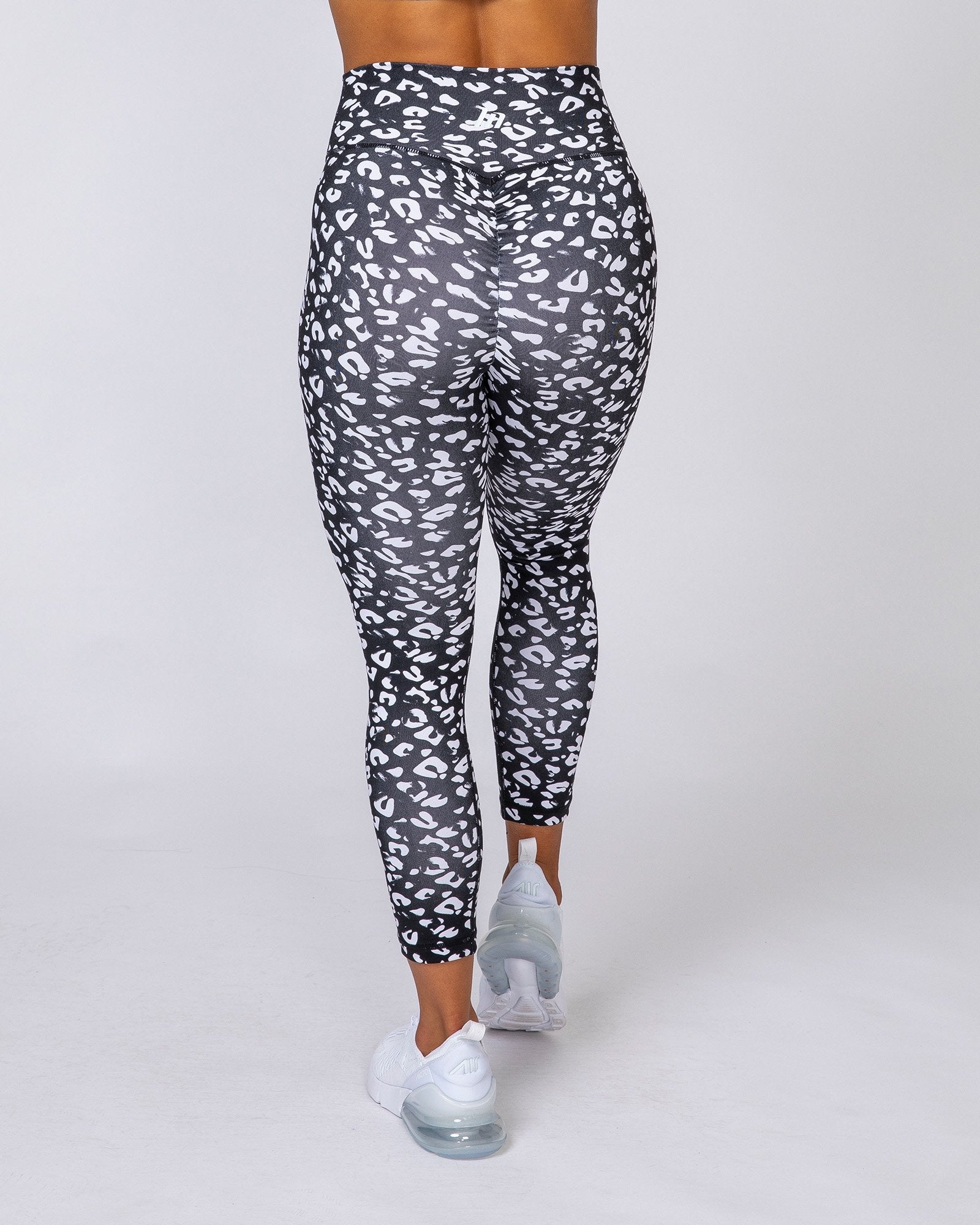 Signature Scrunch 7/8 Leggings - Black Leopard-Leggings-XXS-MNAPPRL8732-MNAPPRL8732-3-Muscle Nation