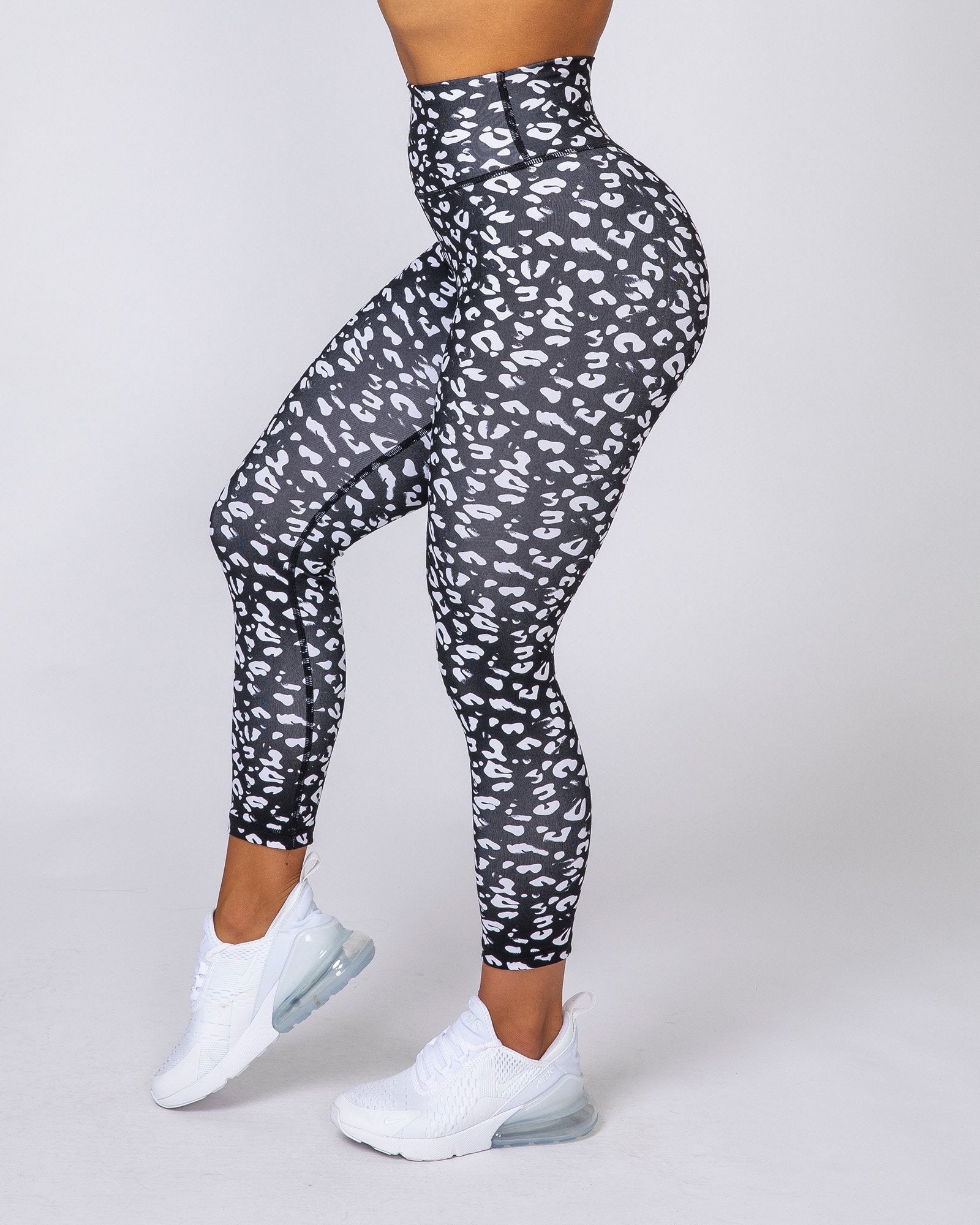 Signature Scrunch 7/8 Leggings - Black Leopard-Leggings-XXS-MNAPPRL8732-MNAPPRL8732-5-Muscle Nation