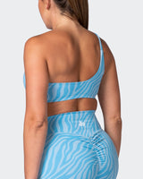Scroll to image 