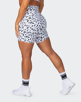 Scroll to image 