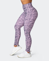Scroll to image 